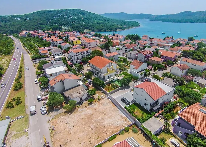 Apartments Zoran