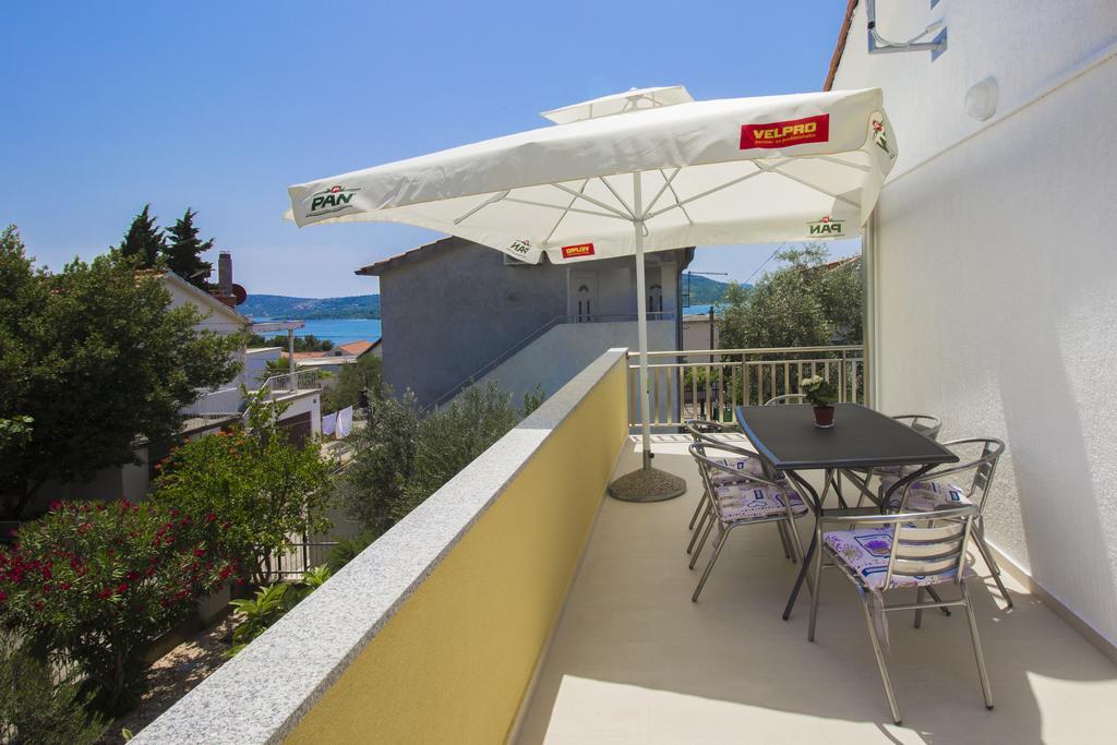 Apartment Zoran Pirovac