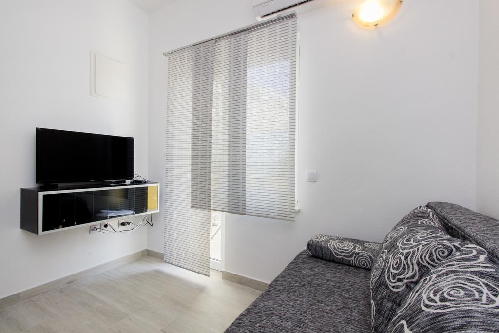 Apartment Zoran *