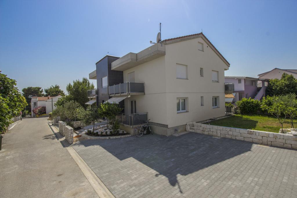 Apartment Zoran *